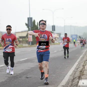 Runner Photo 6032842