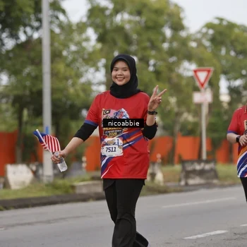 Runner Photo 6032869