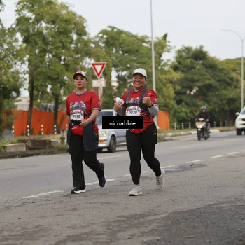 Runner Photo 6032881