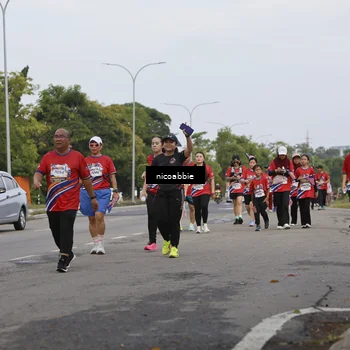 Runner Photo 6032884