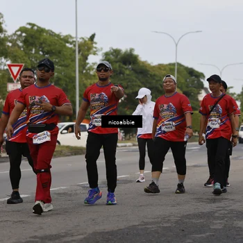 Runner Photo 6032932