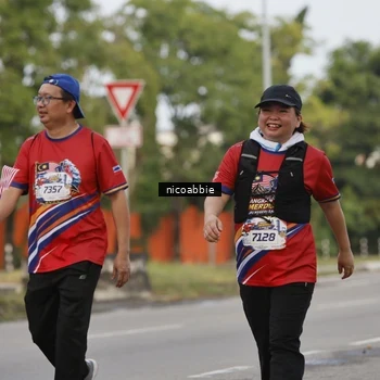Runner Photo 6032942