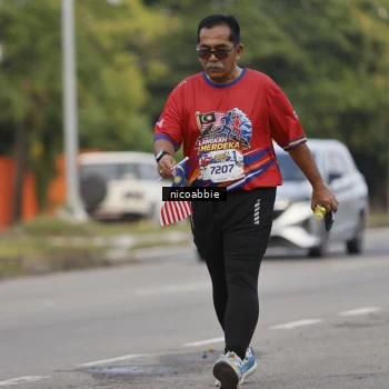 Runner Photo 6032967