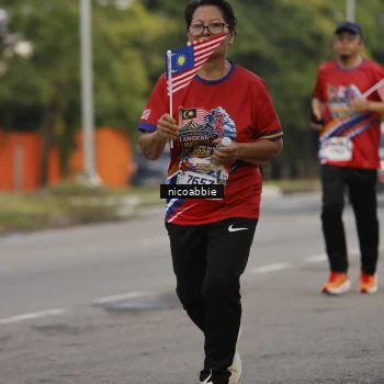 Runner Photo 6032968