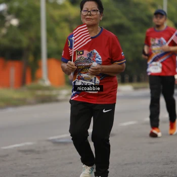 Runner Photo 6032970