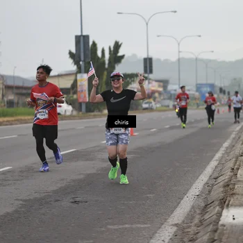 Runner Photo 6032971