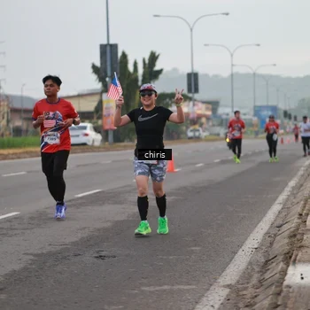 Runner Photo 6032993