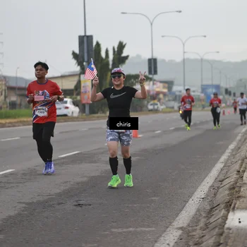 Runner Photo 6032998