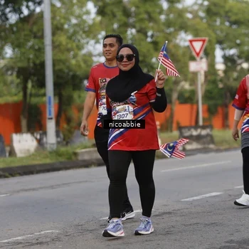 Runner Photo 6033033