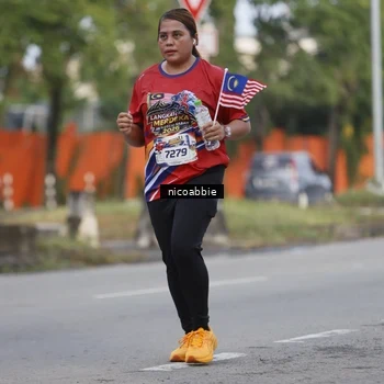 Runner Photo 6033063