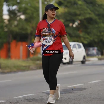 Runner Photo 6033069