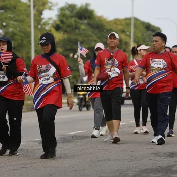 Runner Photo 6033083