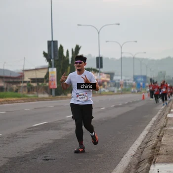 Runner Photo 6033118