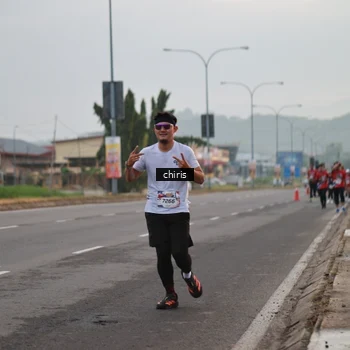 Runner Photo 6033121