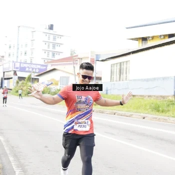 Runner Photo 6033123