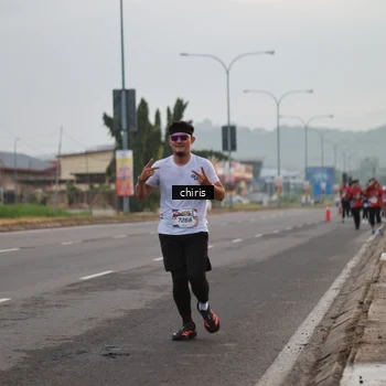 Runner Photo 6033124