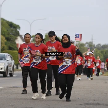 Runner Photo 6033128