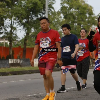 Runner Photo 6033141
