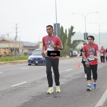 Runner Photo 6033156