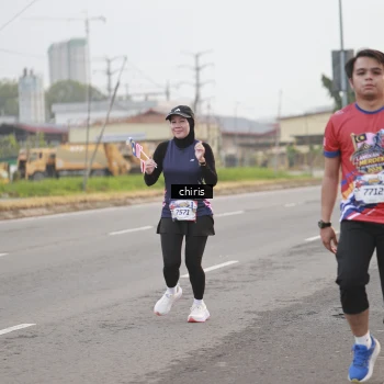 Runner Photo 6033176