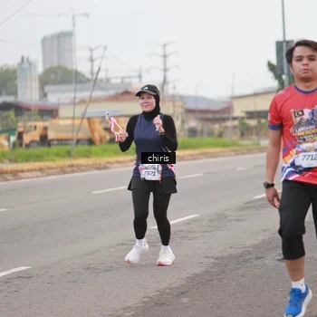 Runner Photo 6033189