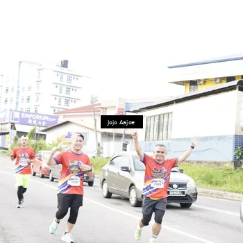 Runner Photo 6033249