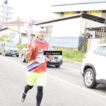 Runner Photo 6033292