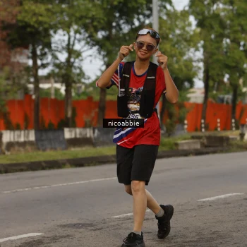 Runner Photo 6033333