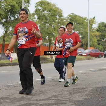 Runner Photo 6033370