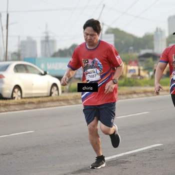 Runner Photo 6033472