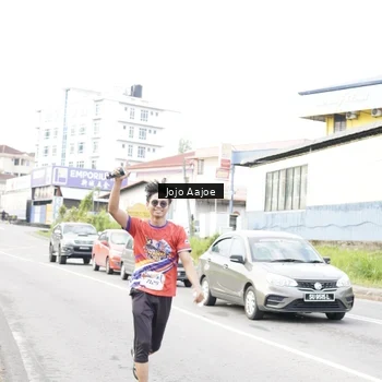 Runner Photo 6033498