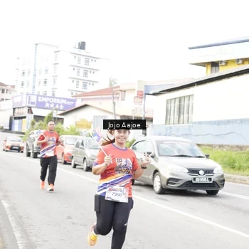 Runner Photo 6033502