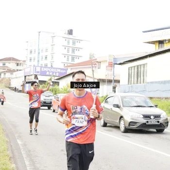 Runner Photo 6033507