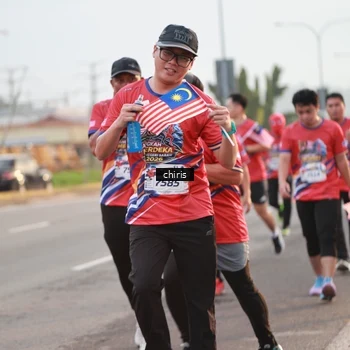 Runner Photo 6033543