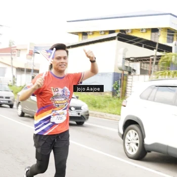 Runner Photo 6033544