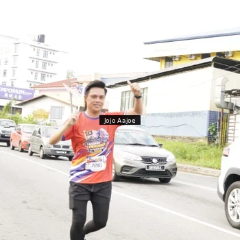 Runner Photo 6033545