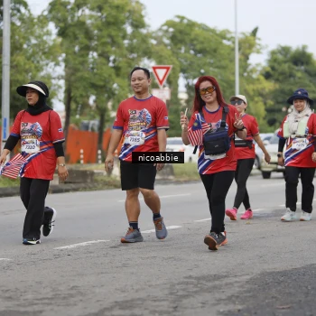 Runner Photo 6033567
