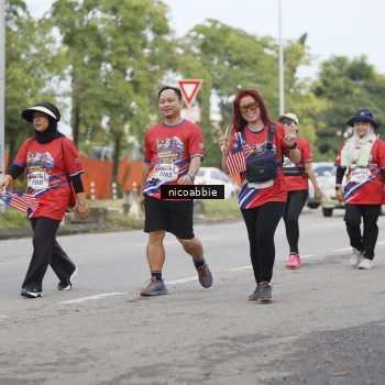 Runner Photo 6033568