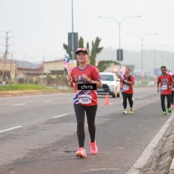 Runner Photo 6033656