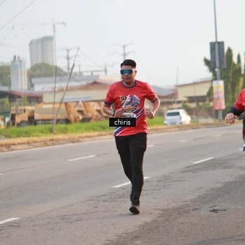 Runner Photo 6033757