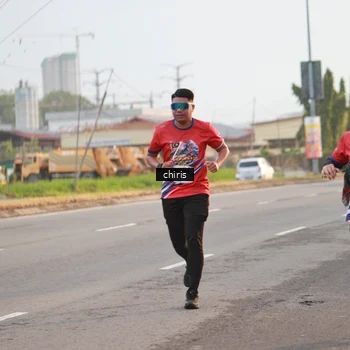Runner Photo 6033761