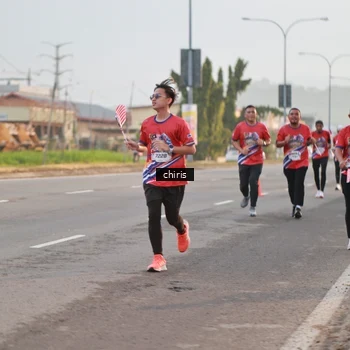 Runner Photo 6033779