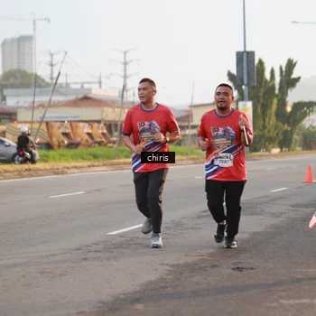 Runner Photo 6033801