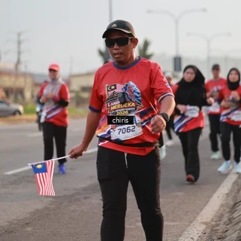 Runner Photo 6033822