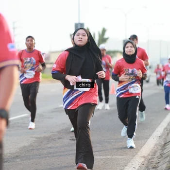 Runner Photo 6033824