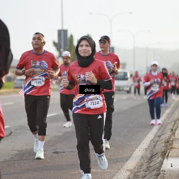 Runner Photo 6033839