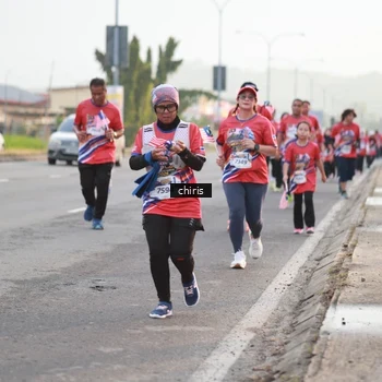 Runner Photo 6033953