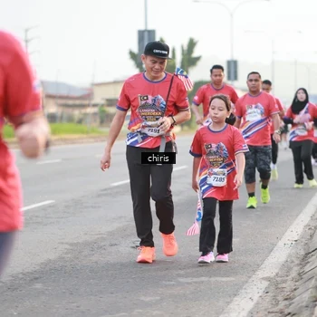 Runner Photo 6033984