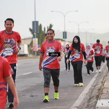 Runner Photo 6034008