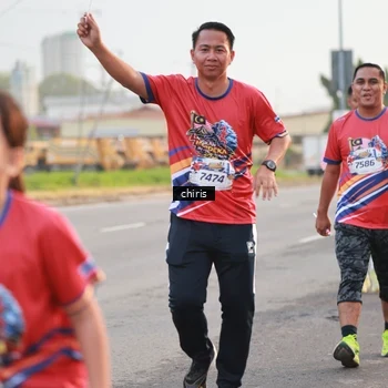 Runner Photo 6034017